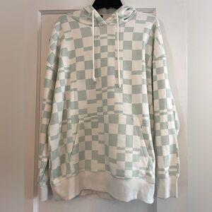 New with tags women’s L White and Green checkered hoodie